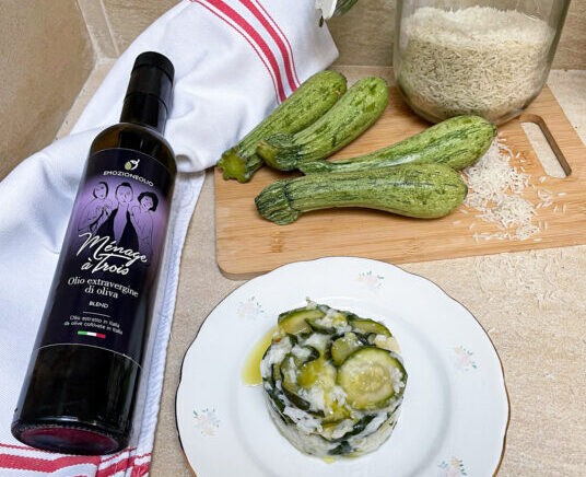 Risotto zucchine e parmigiano: fotografia della ricetta dall’archivio Emozioneolio