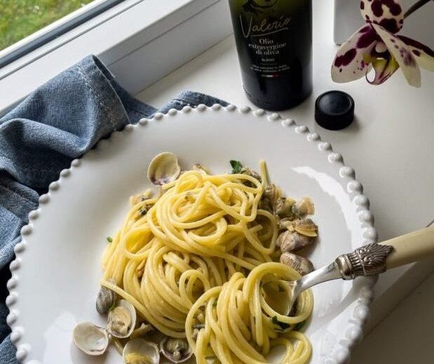 Spaghetto vongole e Valerio: fotografia della ricetta dall’archivio Emozioneolio