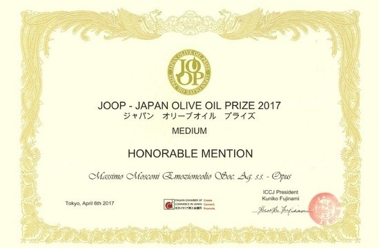 Documento originale: Japan Olive Oil Prize · Honorable Mention